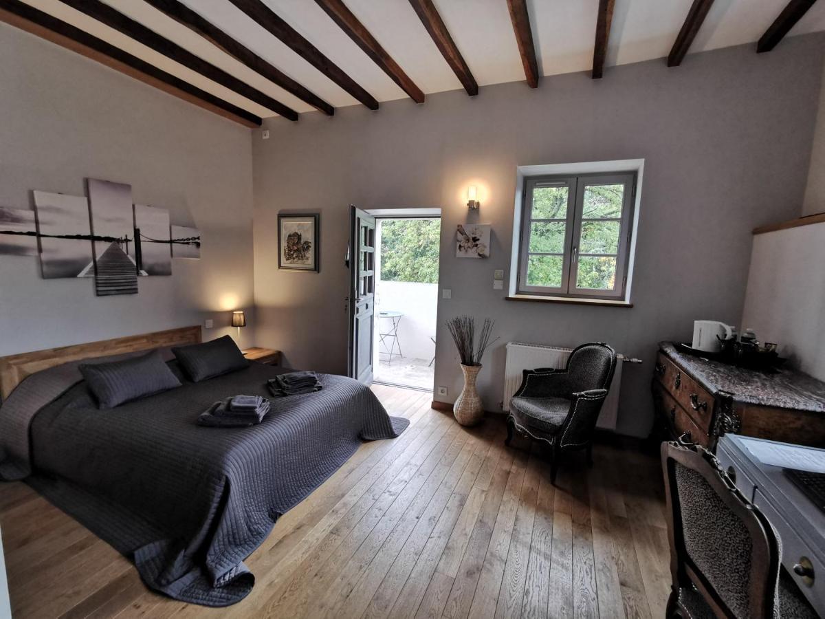 Le Petit Moulin Bed & Breakfast Faverelles ภายนอก รูปภาพ