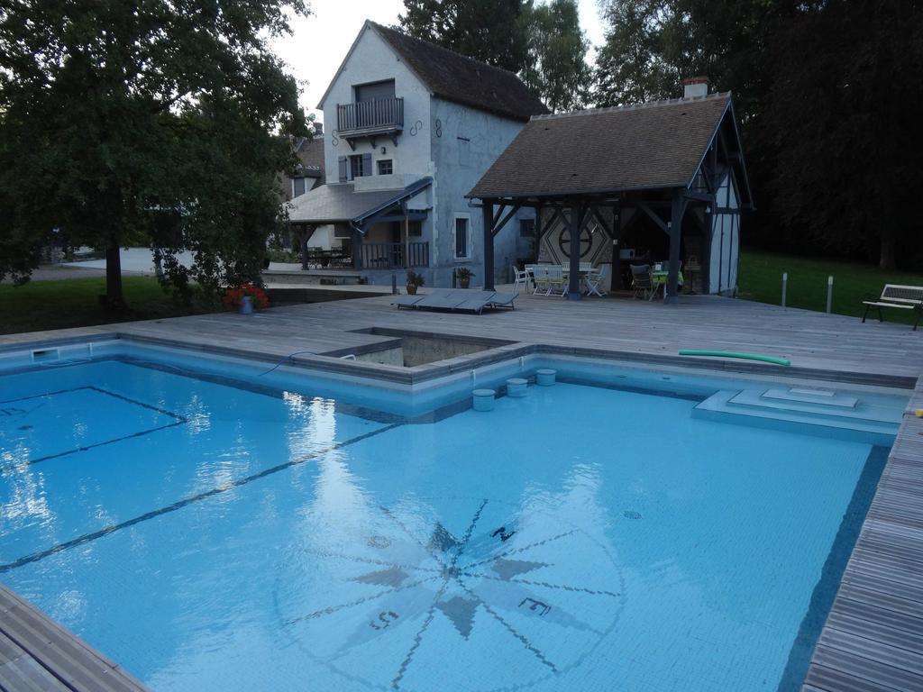 Le Petit Moulin Bed & Breakfast Faverelles ภายนอก รูปภาพ