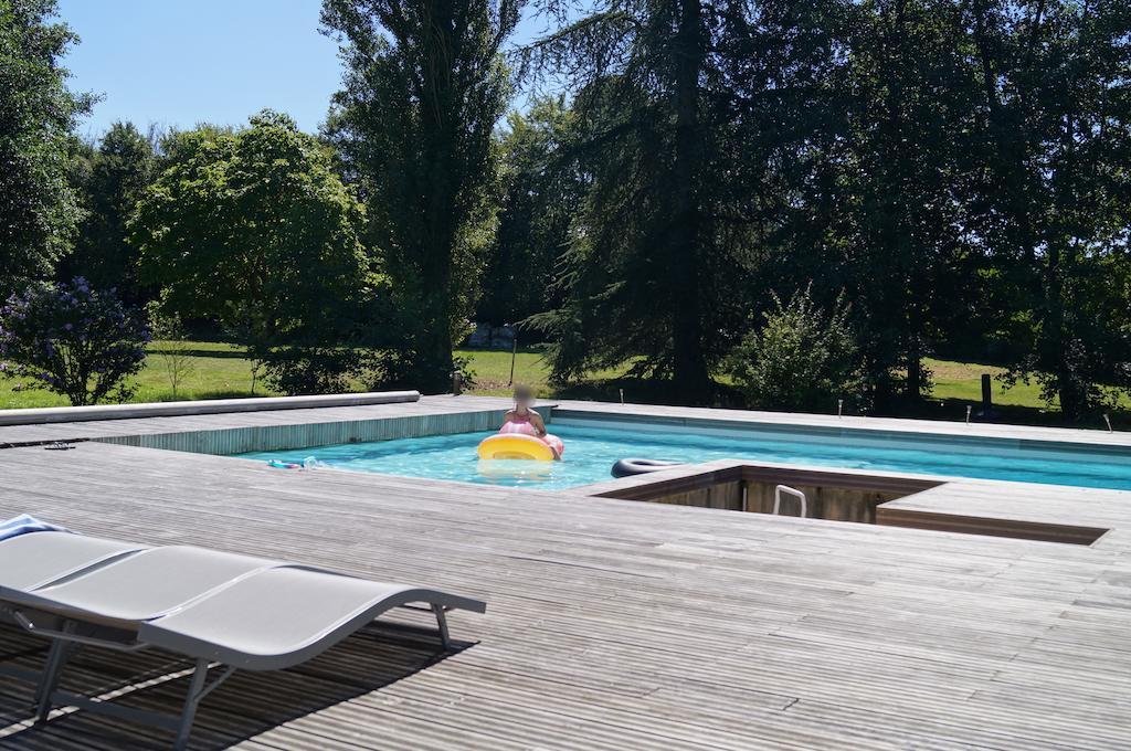 Le Petit Moulin Bed & Breakfast Faverelles ภายนอก รูปภาพ