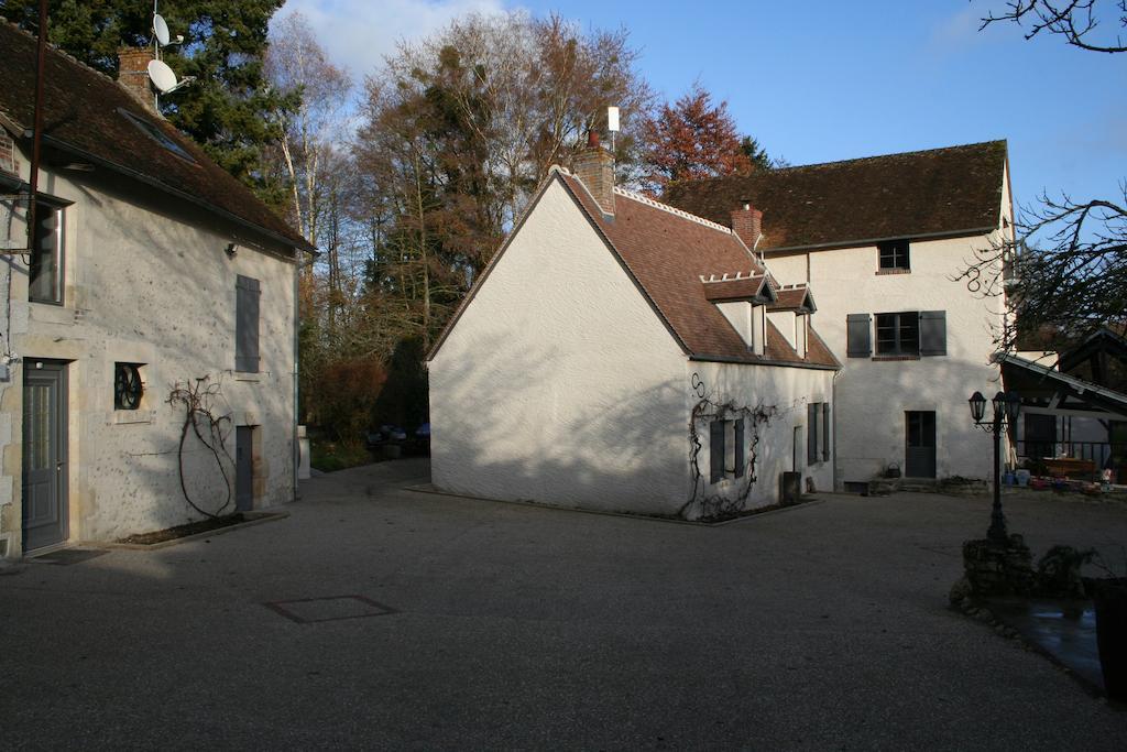 Le Petit Moulin Bed & Breakfast Faverelles ภายนอก รูปภาพ